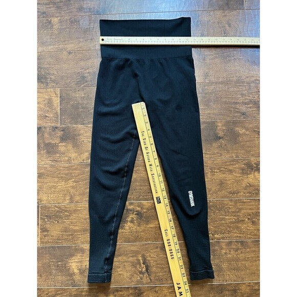 Gymshark Womens Pull On High Rise Black Work Out Legging Size Small - Picture 2 of 5